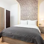 F & B Collection-Carpe Diem-Flat Close To Rotunda